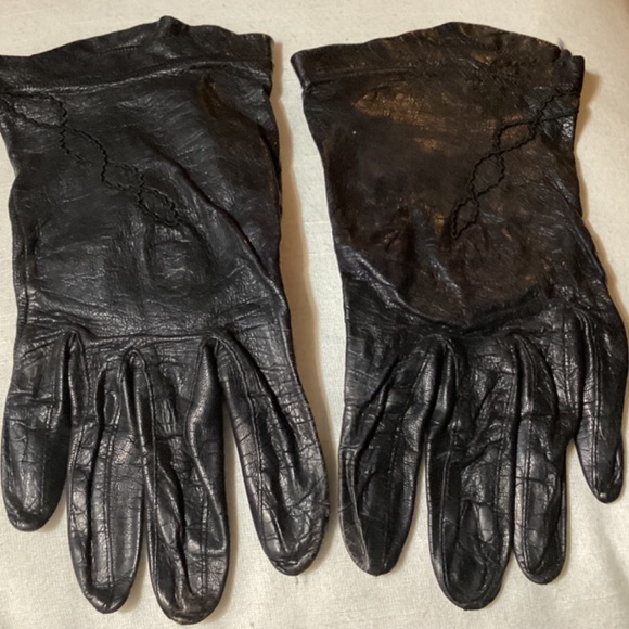 Black Leather gloves, VTG - Picture 3 of 9